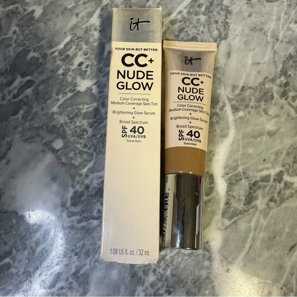 It Cosmetics‎ CC Nude Glow Tan Warm